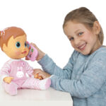 Baby Wow – Emma – Mówiąca lalka, 38 cm - baby-wow-emma-zabawa3-ep03198 - miniaturka