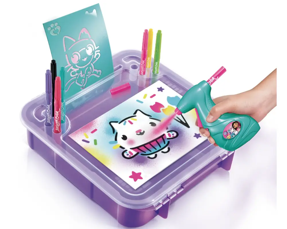 koci-domek-gabi-walizeczka-kociej-artystki-lifestyle2-cdg60217.jpg