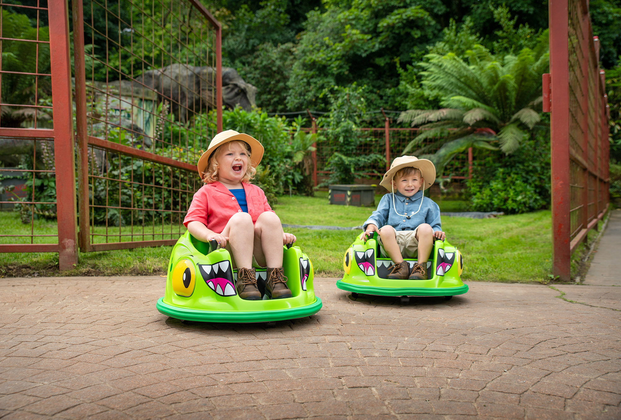EP60482 Rajdzik Elektryczny jezdzik obrotowy (dino 12)